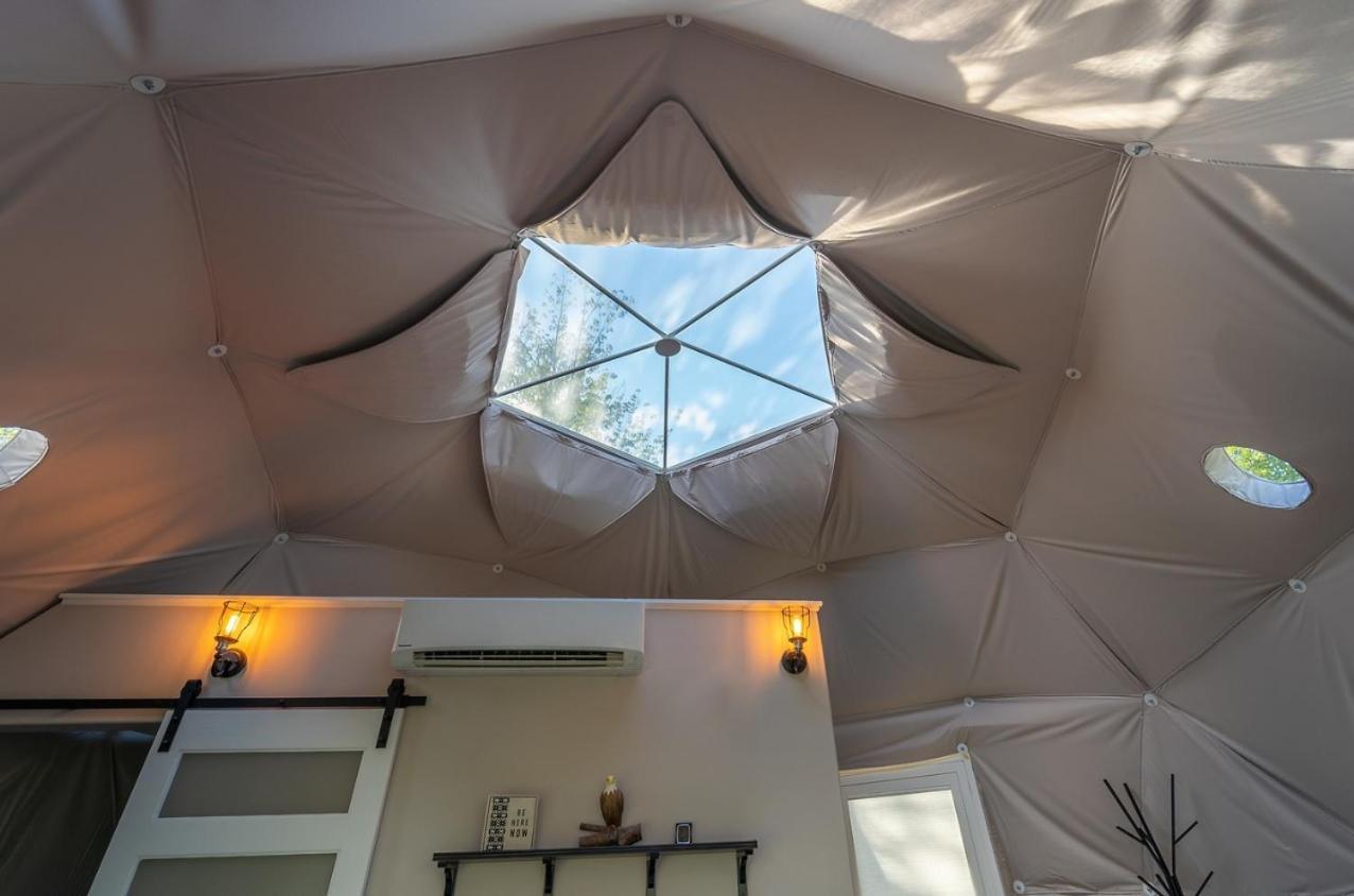 Gravity Luxury Domes Hotel South Maitland Екстериор снимка